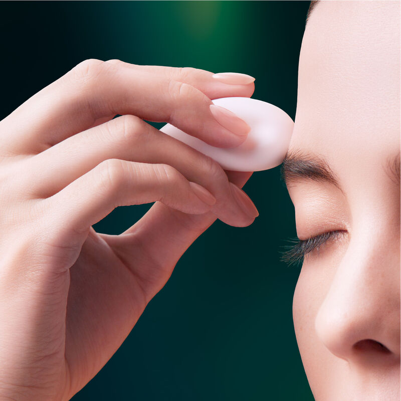 113-future-solution-lx-legendary-enmei-ultimate-brilliance-eye-cream-6.jpg Future Solution LX Legendary Enmei Ultimate Brilliance Eye Cream