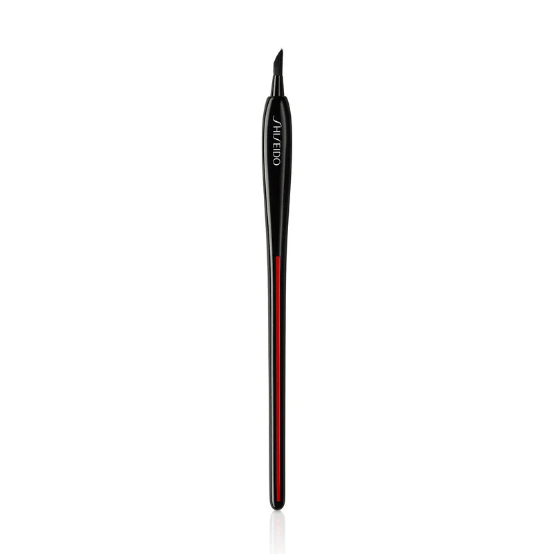 93-katana-fude-eye-lining-brush-1.webp KATANA FUDE Eye Lining Brush
